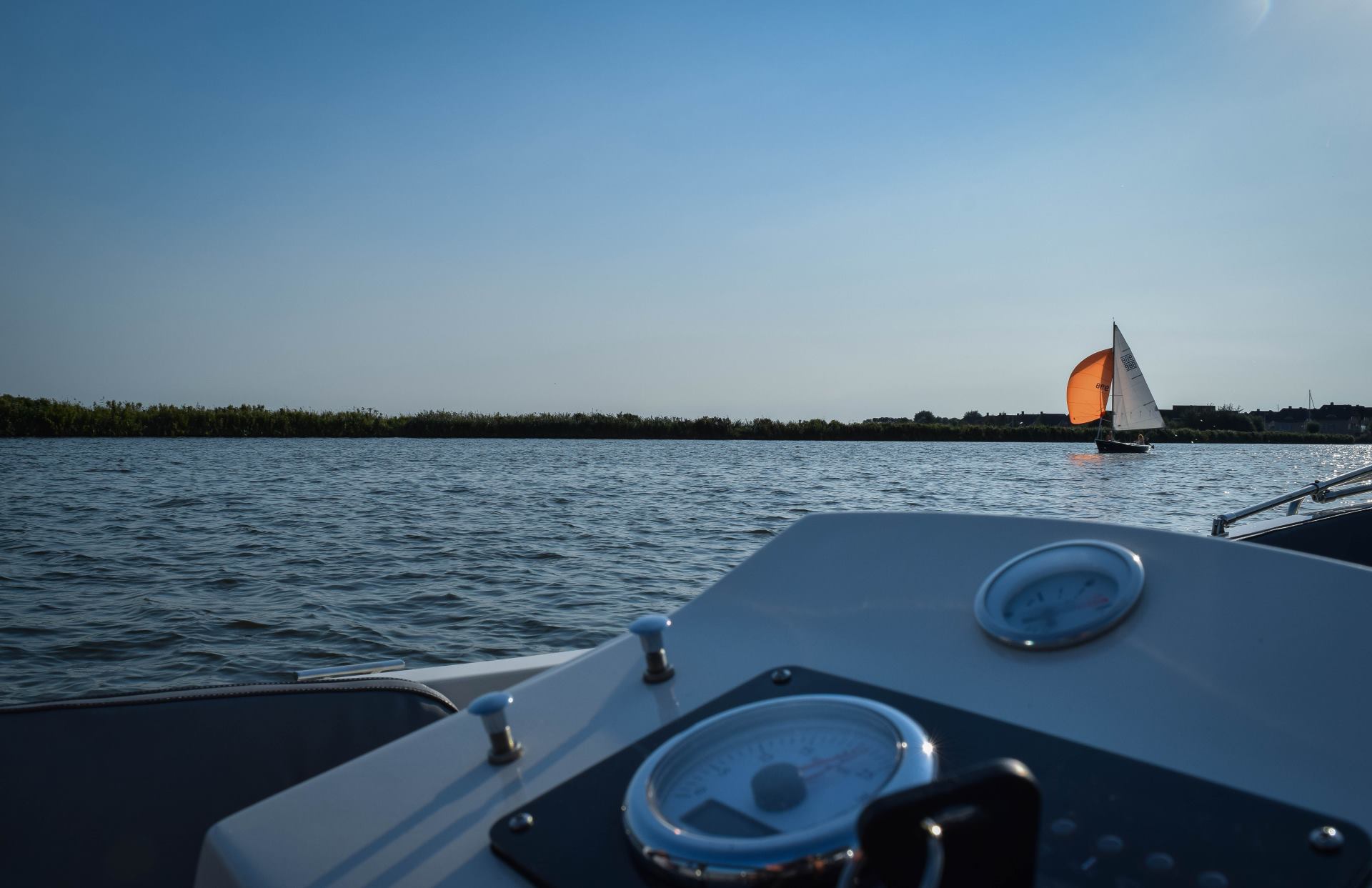 Huur een sloep bij sloepverhuur Roggebroek en ontdek Zuidwest Friesland vanuit Stavoren